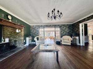 Photo 28- click for photo gallery